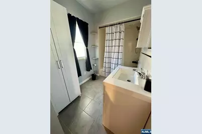 102 Keasler Avenue, Lodi, NJ 07644 - Photo 16