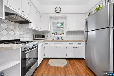 9 Cambridge Avenue, Garfield, NJ 07026 - Photo 4