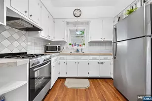 9 Cambridge Ave, Garfield, NJ 07026 - Photo 4