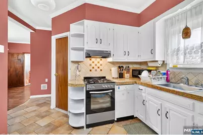 9 Cambridge Avenue, Garfield, NJ 07026 - Photo 16