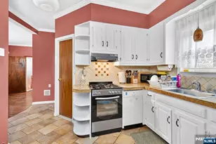 9 Cambridge Ave, Garfield, NJ 07026 - Photo 16