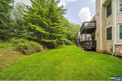 66 Pheasant Run 16 #16, Old Tappan, NJ 07675 - Photo 4