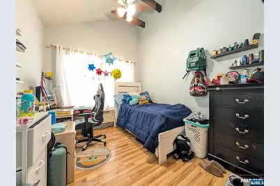 80 Schuyler Avenue 5 #5, Kearny, NJ 07032 - Photo 8