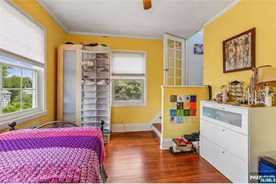 199 Larch Avenue, Teaneck Township, NJ 07666 - Photo 22
