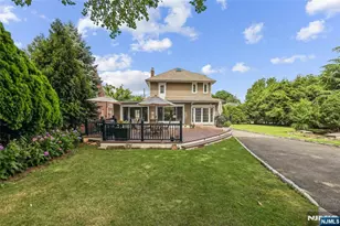 199 Larch Ave, Teaneck Township, NJ 07666 - Photo 4