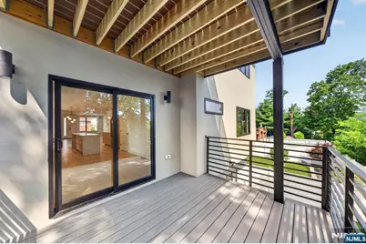 122 Edsall Avenue, Palisades Park, NJ 07650 - Photo 34