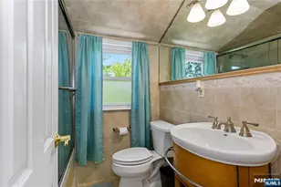 520 Washington Ave, Dumont, NJ 07628 - Photo 12