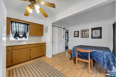 27 Thomas Street, South River, NJ 08882 - Photo 10