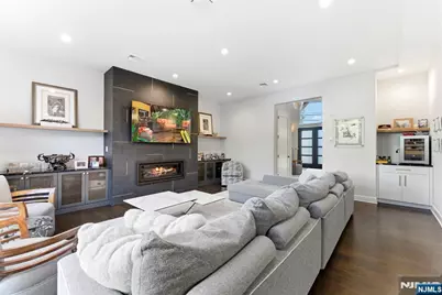 29 Roslyn Avenue, Englewood Cliffs, NJ 07632 - Photo 18