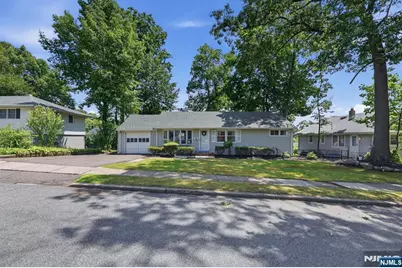 387 Hickory Street, Washington Township, NJ 07676 - Photo 2