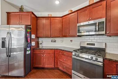 43 Elston Court 207 #207, Wanaque, NJ 07420 - Photo 14
