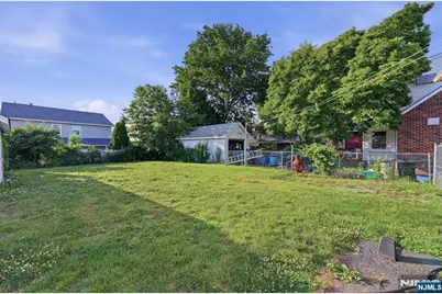 653 7th Street, Lyndhurst Township, NJ 07071 - Photo 30