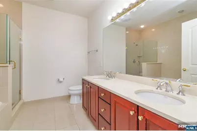 3203 Windsor Park Court 203 #203, Englewood, NJ 07631 - Photo 8