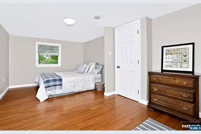 30 Highwood Drive, Dumont, NJ 07628 - Photo 18