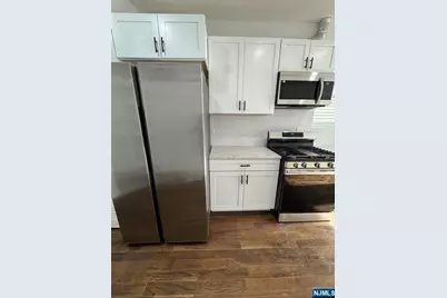 196 Malvern Street 3 #3, Newark, NJ 07105 - Photo 4