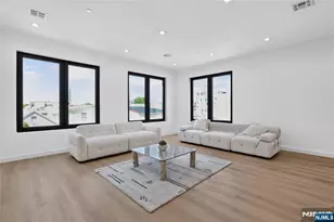 114 69th Street 3, Guttenberg, NJ 07093 - Photo 6