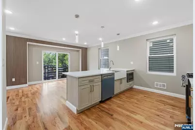 434 10th Street, Newark, NJ 07103 - Photo 6