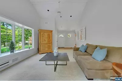 21 Hickory Drive, Oakland, NJ 07436 - Photo 12