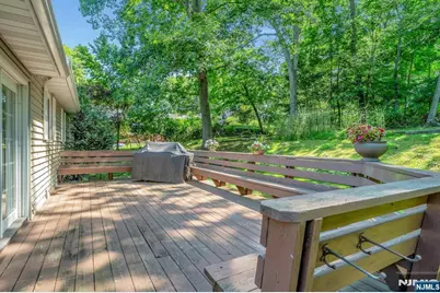 21 Hickory Drive, Oakland, NJ 07436 - Photo 16