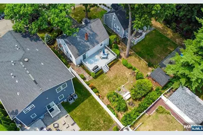 45 Cleveland Avenue, Hasbrouck Heights, NJ 07604 - Photo 36