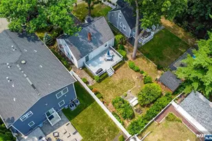 45 Cleveland Ave, Hasbrouck Heights, NJ 07604 - Photo 36