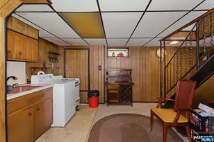45 Cleveland Ave, Hasbrouck Heights, NJ 07604 - Photo 22