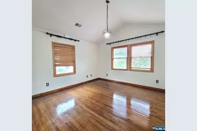 526 Moonachie Avenue, Wood Ridge, NJ 07075 - Photo 28