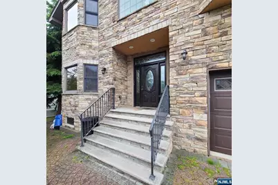 526 Moonachie Avenue, Wood Ridge, NJ 07075 - Photo 2
