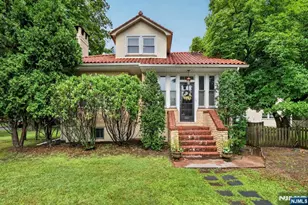 580 Wyckoff Ave, Mahwah, NJ 07430 - Photo 1