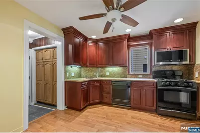 35 Park Avenue, Dumont, NJ 07628 - Photo 16