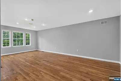 312 Orange Street, Newark, NJ 07103 - Photo 8