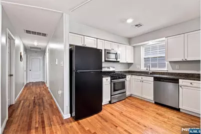 312 Orange Street, Newark, NJ 07103 - Photo 4