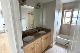 70 S Munn Ave 905, East Orange, NJ 07018 - Photo 8
