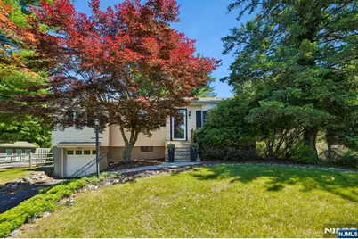 74 Minnehaha, Oakland, NJ 07436 - Photo 2