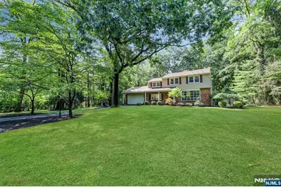 44 Sunrise Drive, Montvale, NJ 07645 - Photo 38
