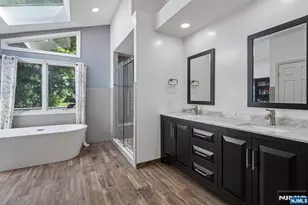 87 Irving Ave, Englewood Cliffs, NJ 07632 - Photo 30