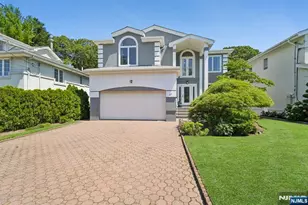 87 Irving Ave, Englewood Cliffs, NJ 07632 - Photo 2