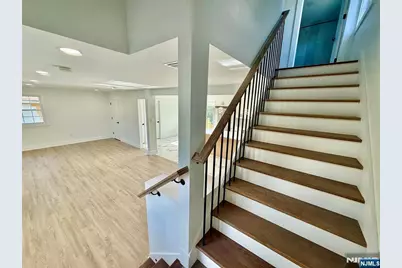 8 Annette Terrace, Lodi, NJ 07544 - Photo 4
