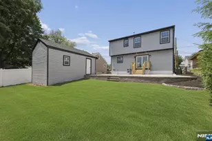 8 Annette Terrace, Lodi, NJ 07544 - Photo 18