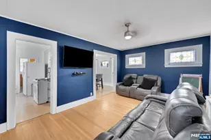 434 3rd Ave, Roselle, NJ 07203 - Photo 8