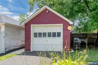 434 3rd Avenue, Roselle, NJ 07203 - Photo 32