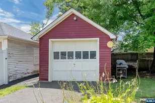 434 3rd Ave, Roselle, NJ 07203 - Photo 32