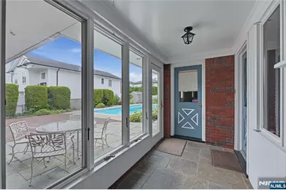 249 River Drive, Elmwood Park, NJ 07407 - Photo 38
