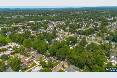 800 Asbury Street, New Milford, NJ 07646 - Photo 40