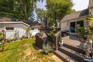 800 Asbury St, New Milford, NJ 07646 - Photo 10