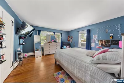 800 Asbury Street, New Milford, NJ 07646 - Photo 22