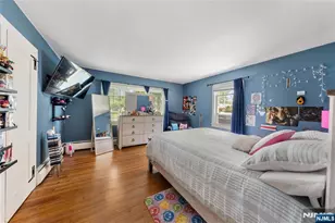 800 Asbury St, New Milford, NJ 07646 - Photo 22