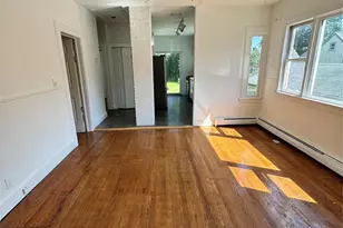 18 Union Ave, Bloomingdale, NJ 07403 - Photo 4