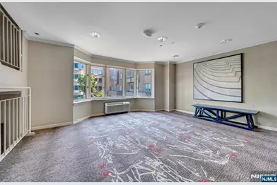 418 Chase Court, Edgewater, NJ 07020 - Photo 4