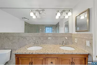 418 Chase Court, Edgewater, NJ 07020 - Photo 22
